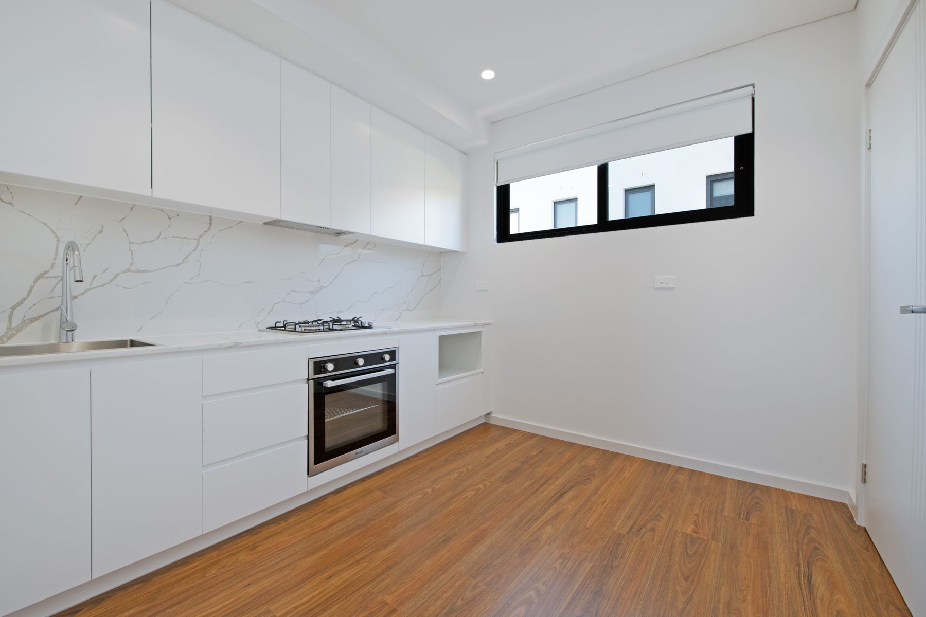 1/29 Lehn Rd, East Hills NSW 2213, East Hills - Thumbnail 2