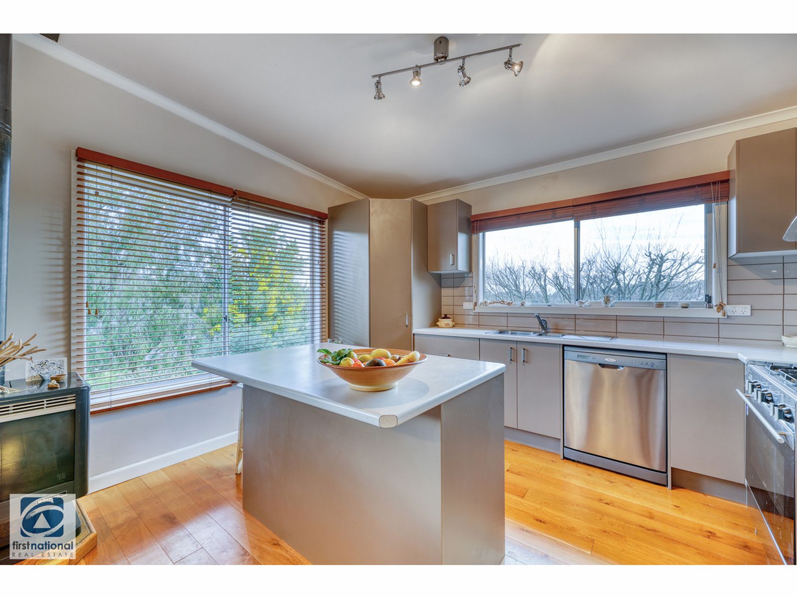 10 Penny Avenue, Warragul, VIC 3820, Warragul - Thumbnail 6
