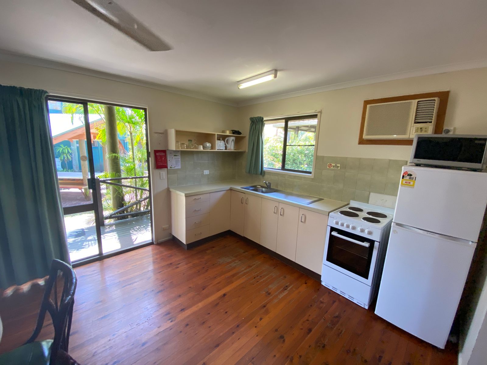 22/5 Bridge Road, East Mackay QLD 4740, East Mackay - Thumbnail 4