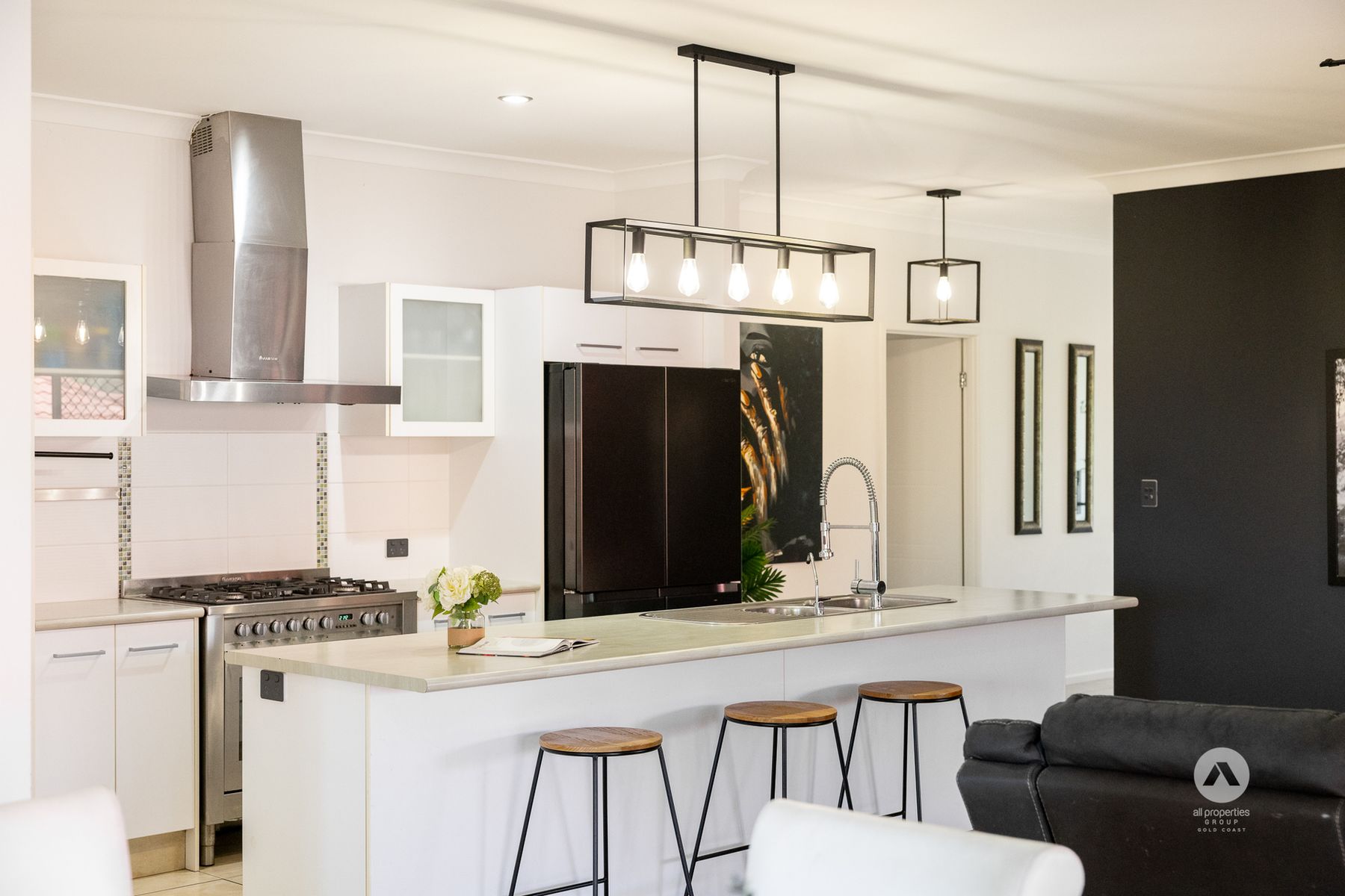 41 Zane Street, Molendinar QLD 4214, Molendinar - Thumbnail 5