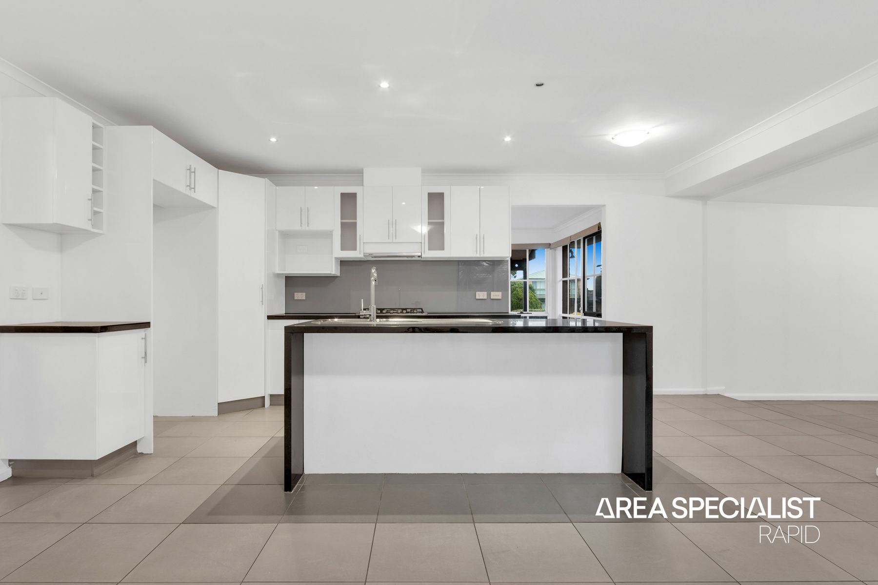 9 Ungarie Court, Hampton Park, Hampton Park - Thumbnail 6