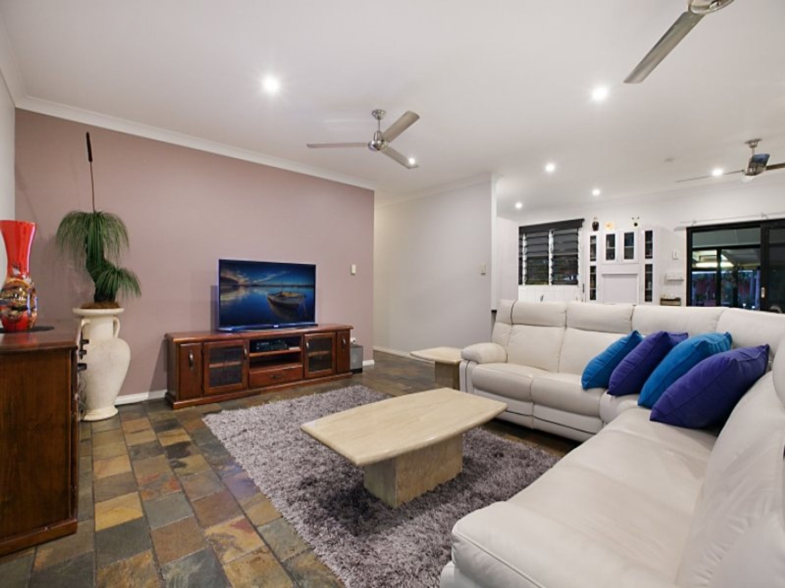 17 Hotham Court, Leanyer NT 0812, Leanyer - Thumbnail 3