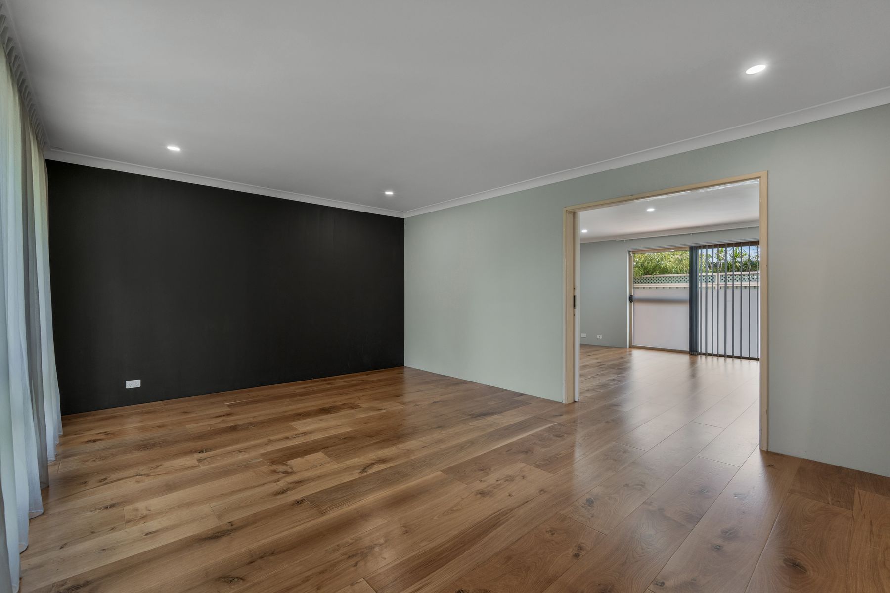 85 Harpenden Street, Huntingdale WA 6110, Huntingdale - Thumbnail 6