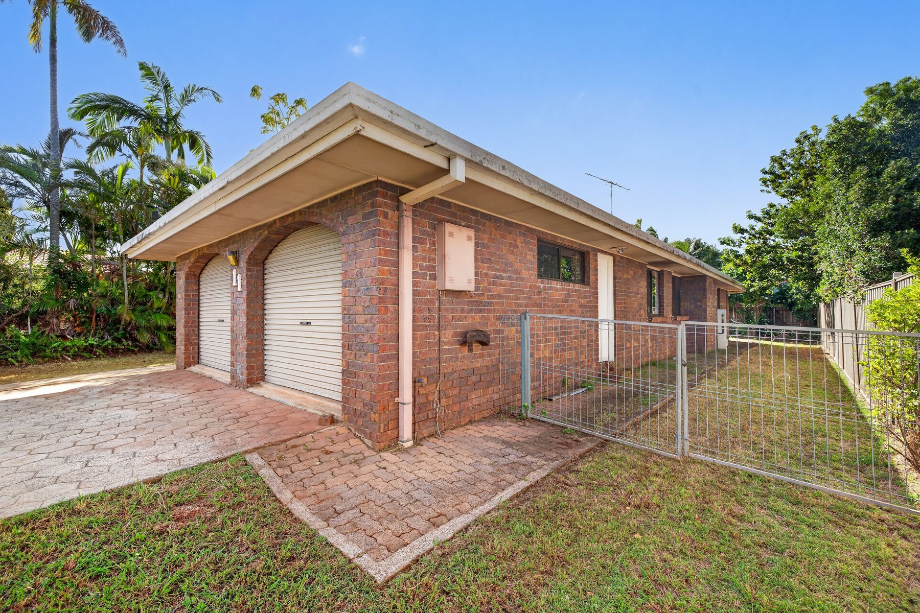 11 Harding Crescent, Cleveland QLD 4163, Cleveland - Thumbnail 3