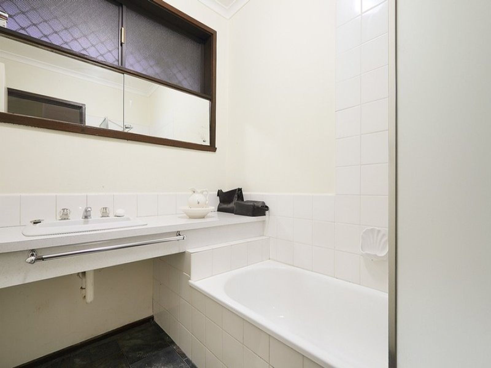 34 Loris Street, Springvale South, VIC 3172, Springvale South - Thumbnail 7