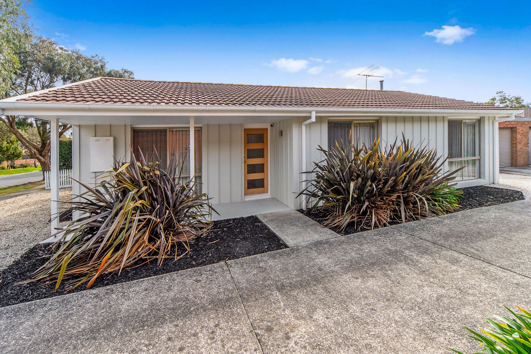 13 Bevnol Road, Langwarrin, VIC 3910, Langwarrin - Thumbnail 2