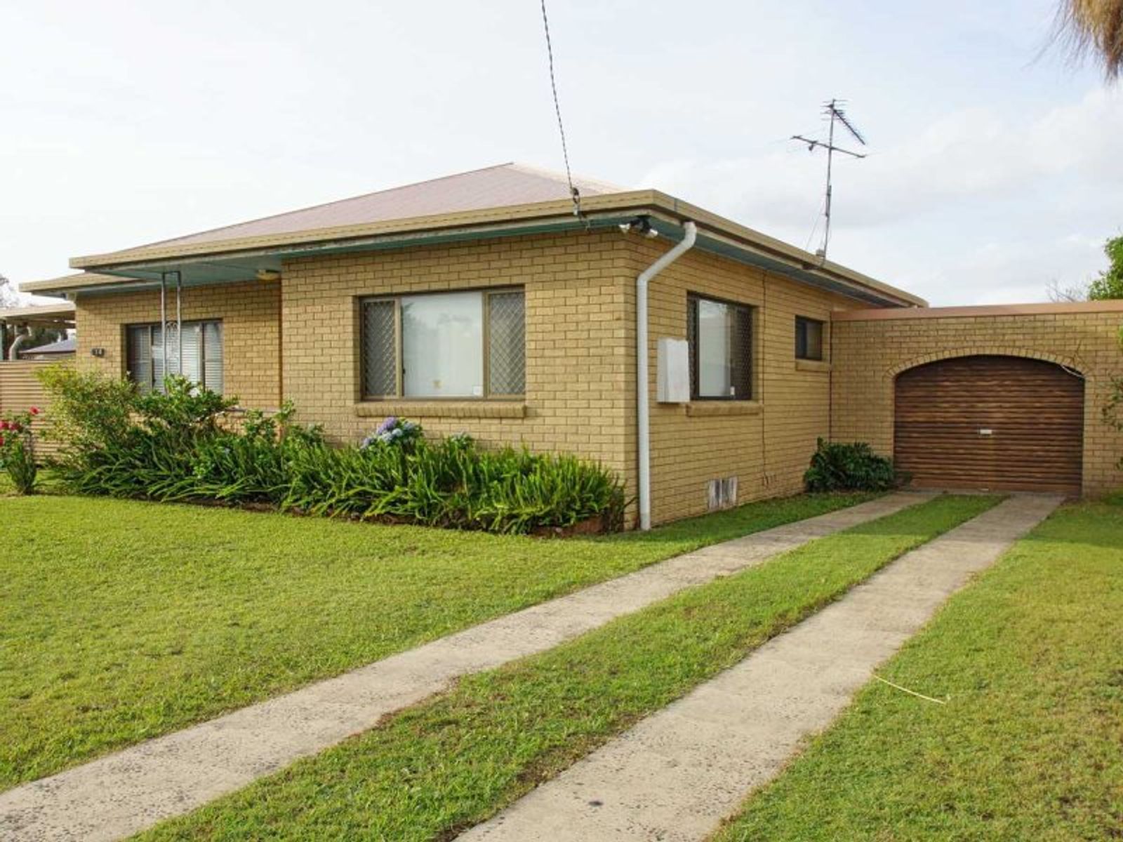 14 Stapleton Ave, Casino - Thumbnail 4