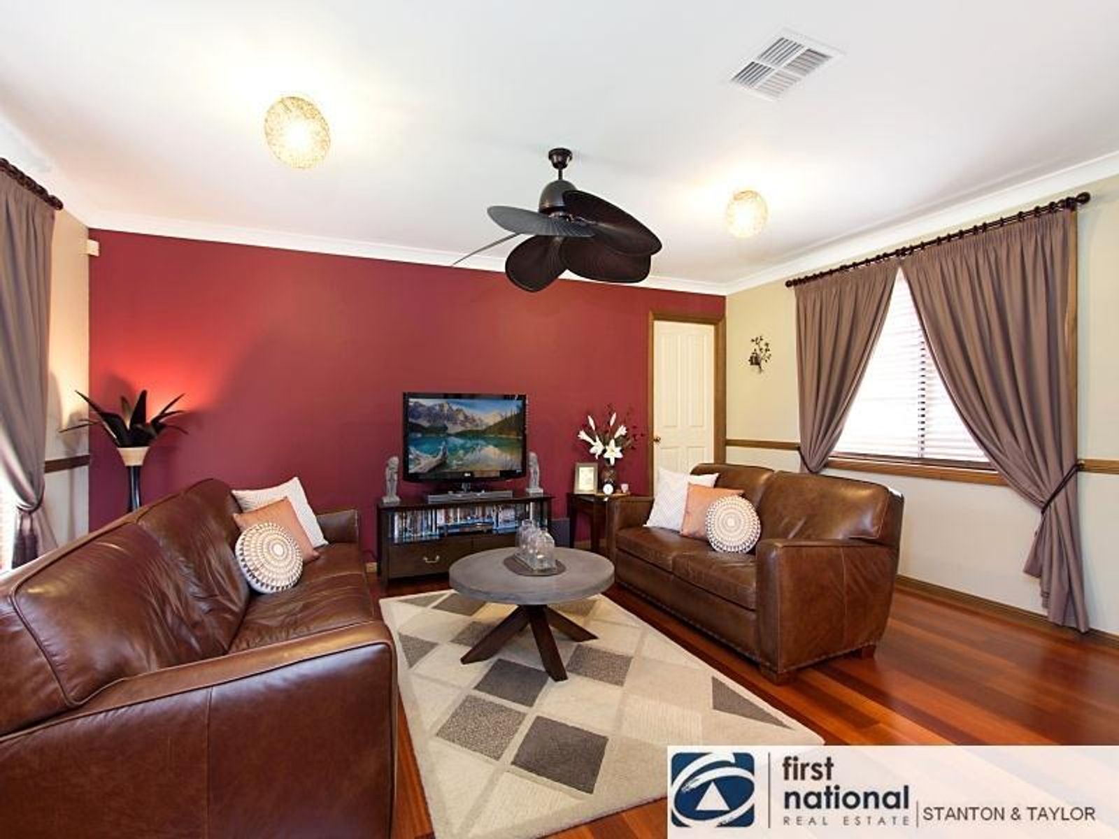 19 Sittella Place, Glenmore Park - Thumbnail 2