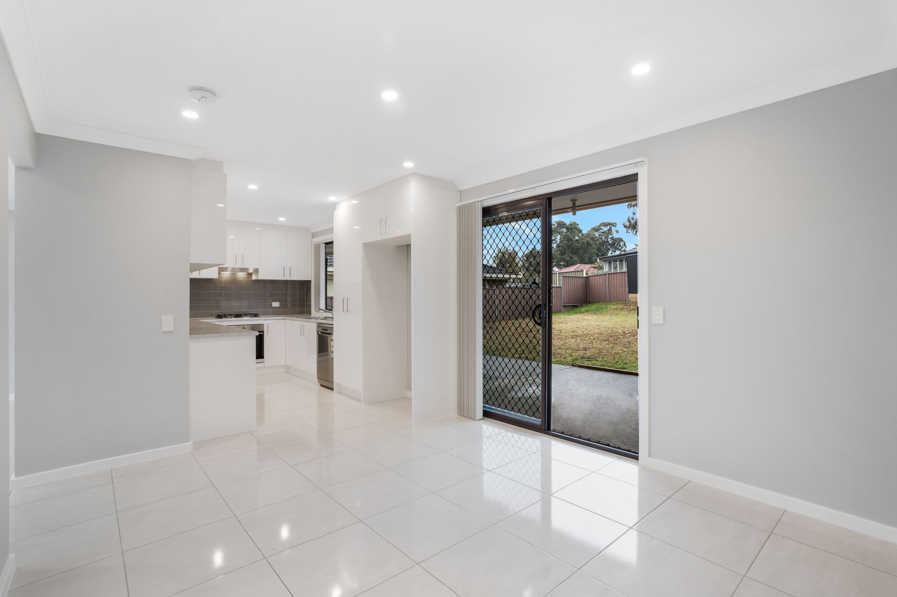 8 Barossa Place, Edensor Park NSW 2176, Edensor Park - Thumbnail 6