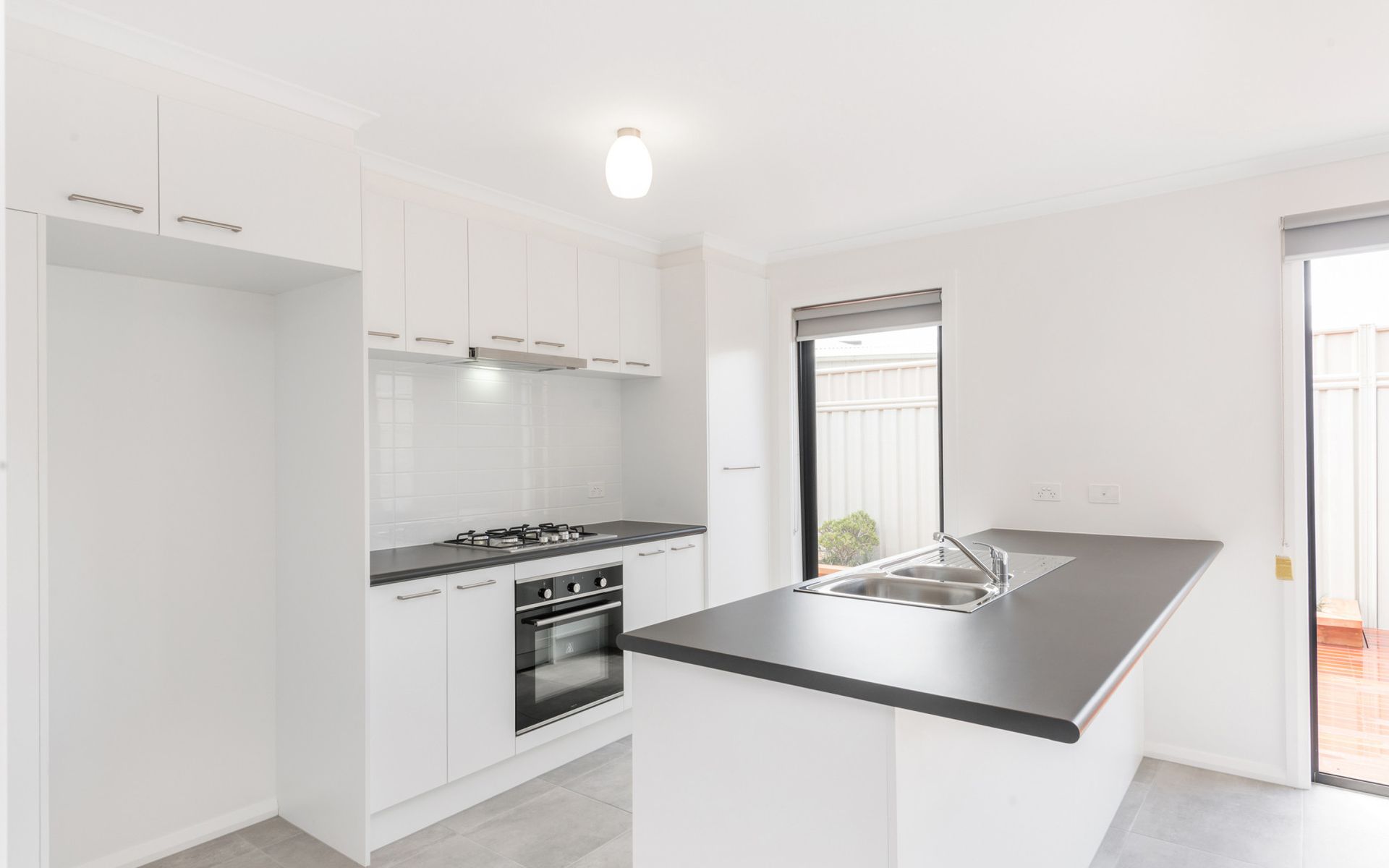 3/7 Julian Court, Epsom VIC 3551, Epsom - Thumbnail 3