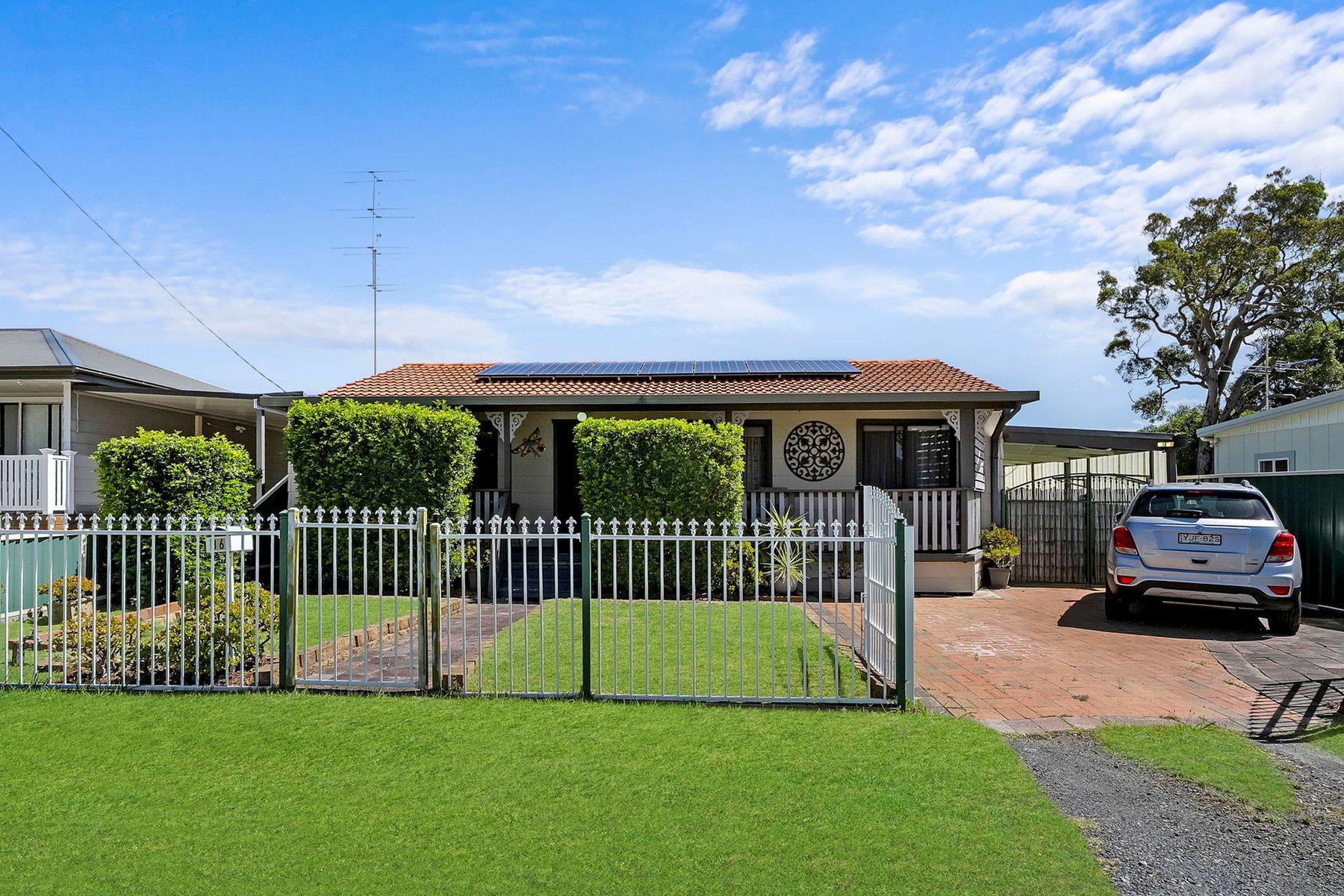 86 Ocean View Road, Gorokan - Image 1