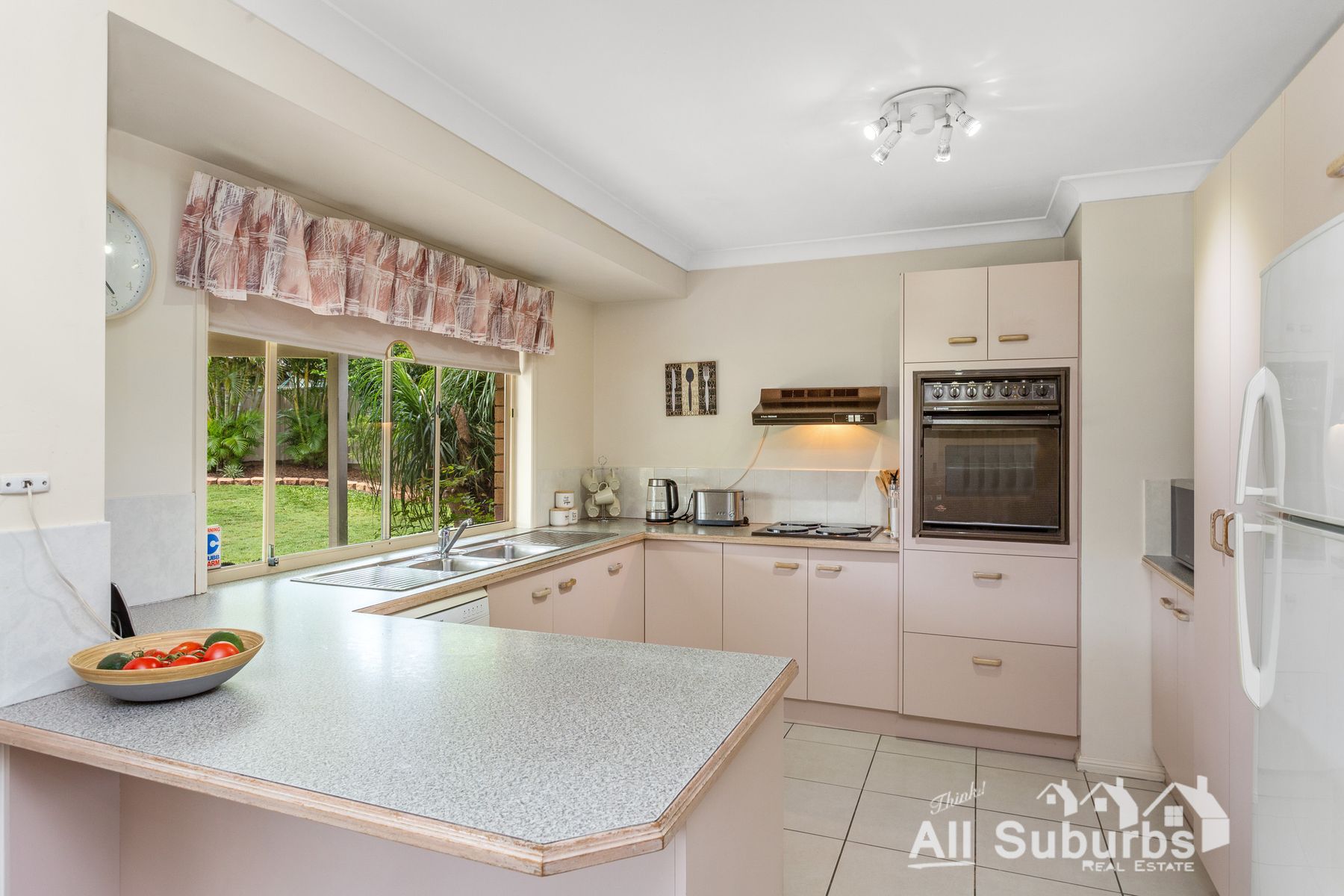 8 Chaffey Street, Marsden QLD 4132, Marsden - Thumbnail 3