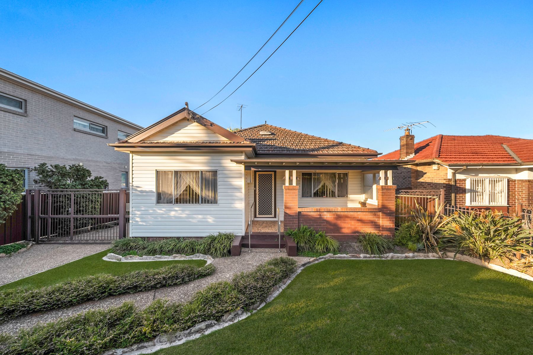 934 King Georges Road, Blakehurst NSW 2221, Blakehurst - Image 1