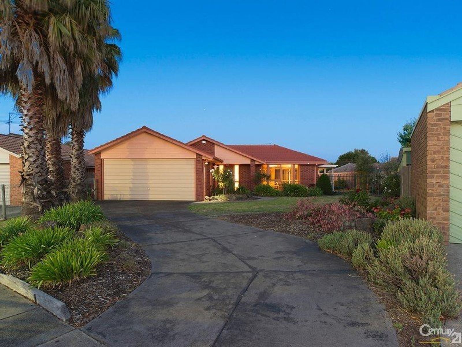 119 Courtenay Avenue, Cranbourne North - Thumbnail 3