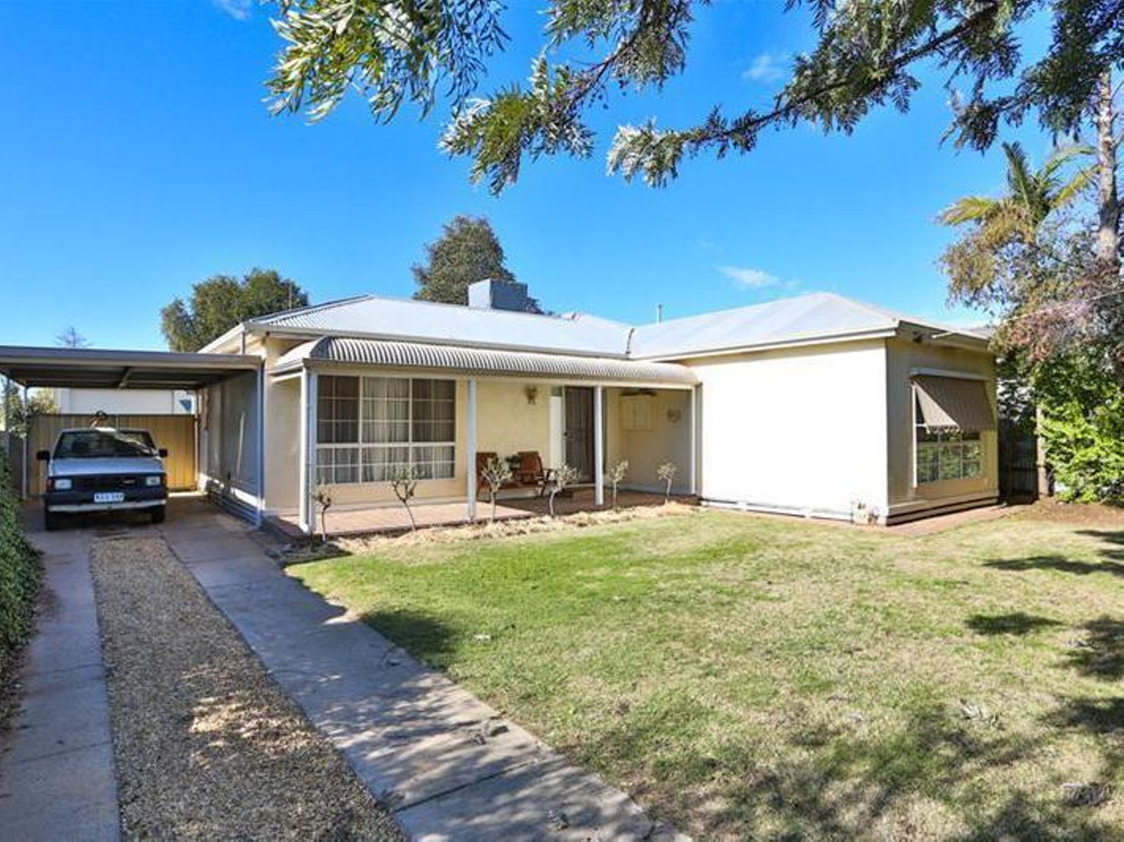 12 Waltham Avenue, Mildura - Image 1