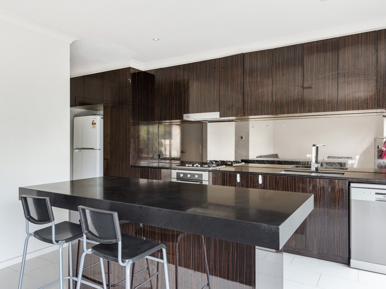 23 Manchester Crescent, Bundoora, VIC 3083, Bundoora - Thumbnail 5