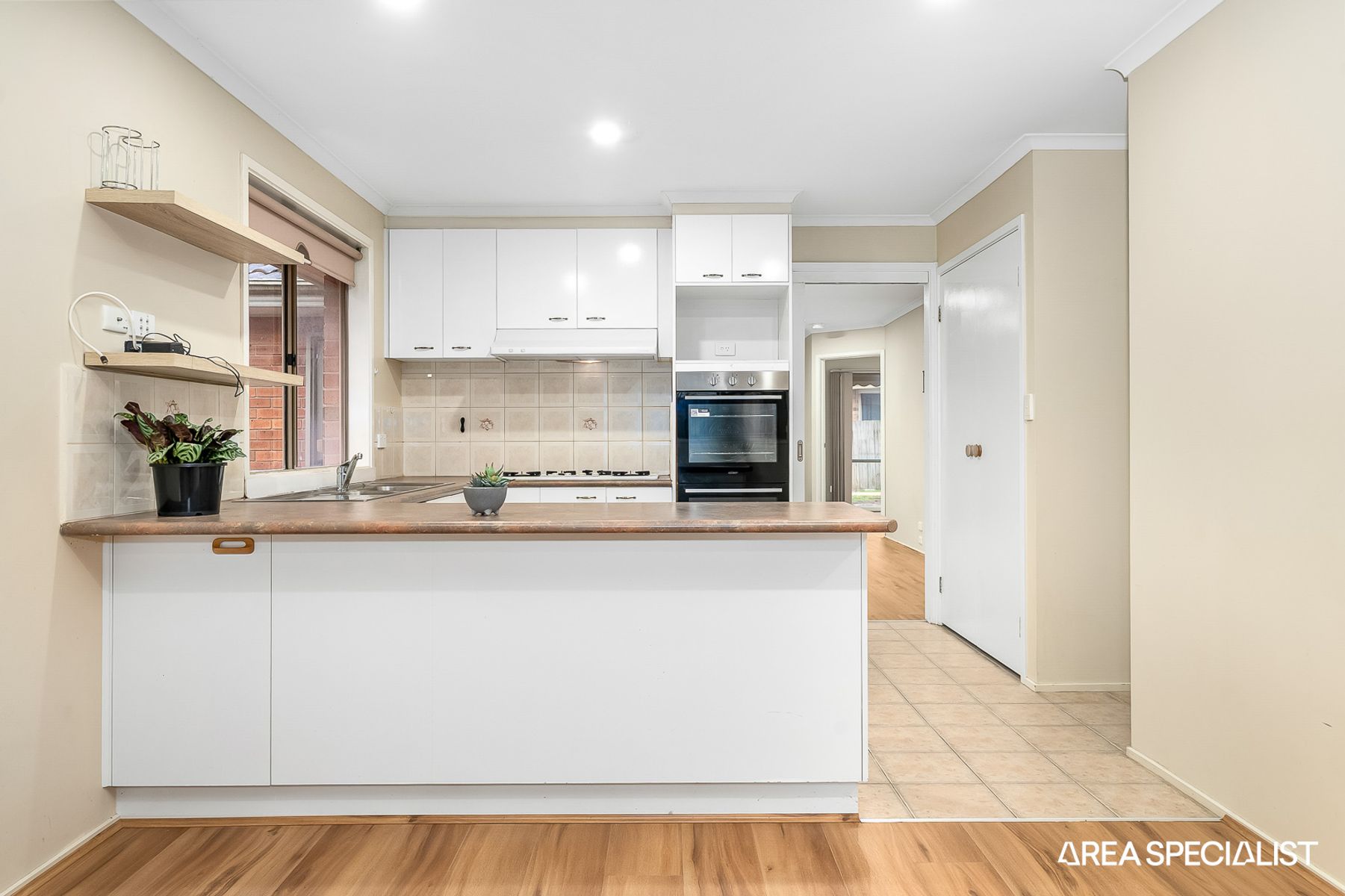 10 Armadale Drive, Narre Warren, VIC 3805, Narre Warren - Thumbnail 3