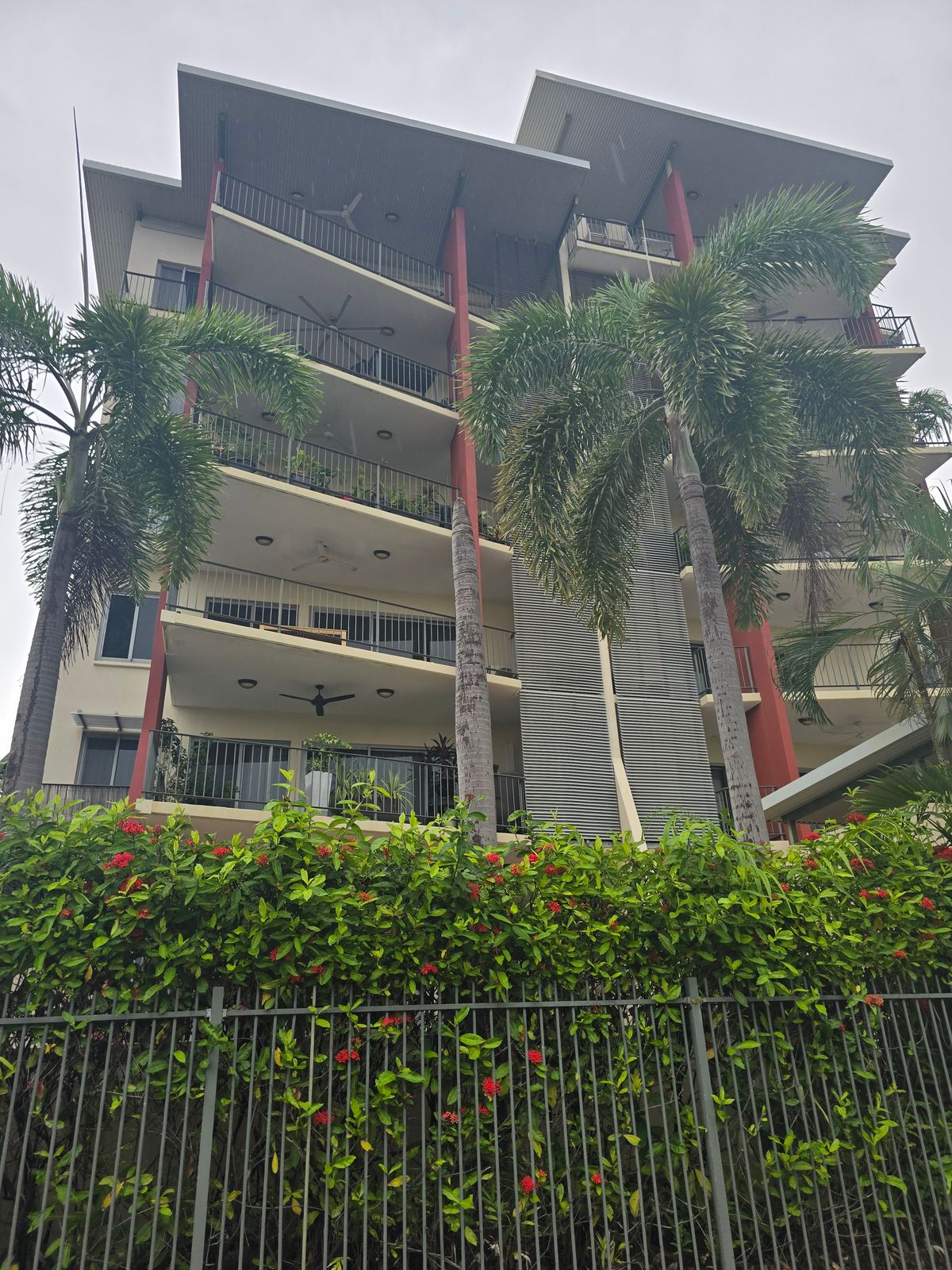 8/148 Smith Street, Larrakeyah NT 0820, Larrakeyah - Thumbnail 3