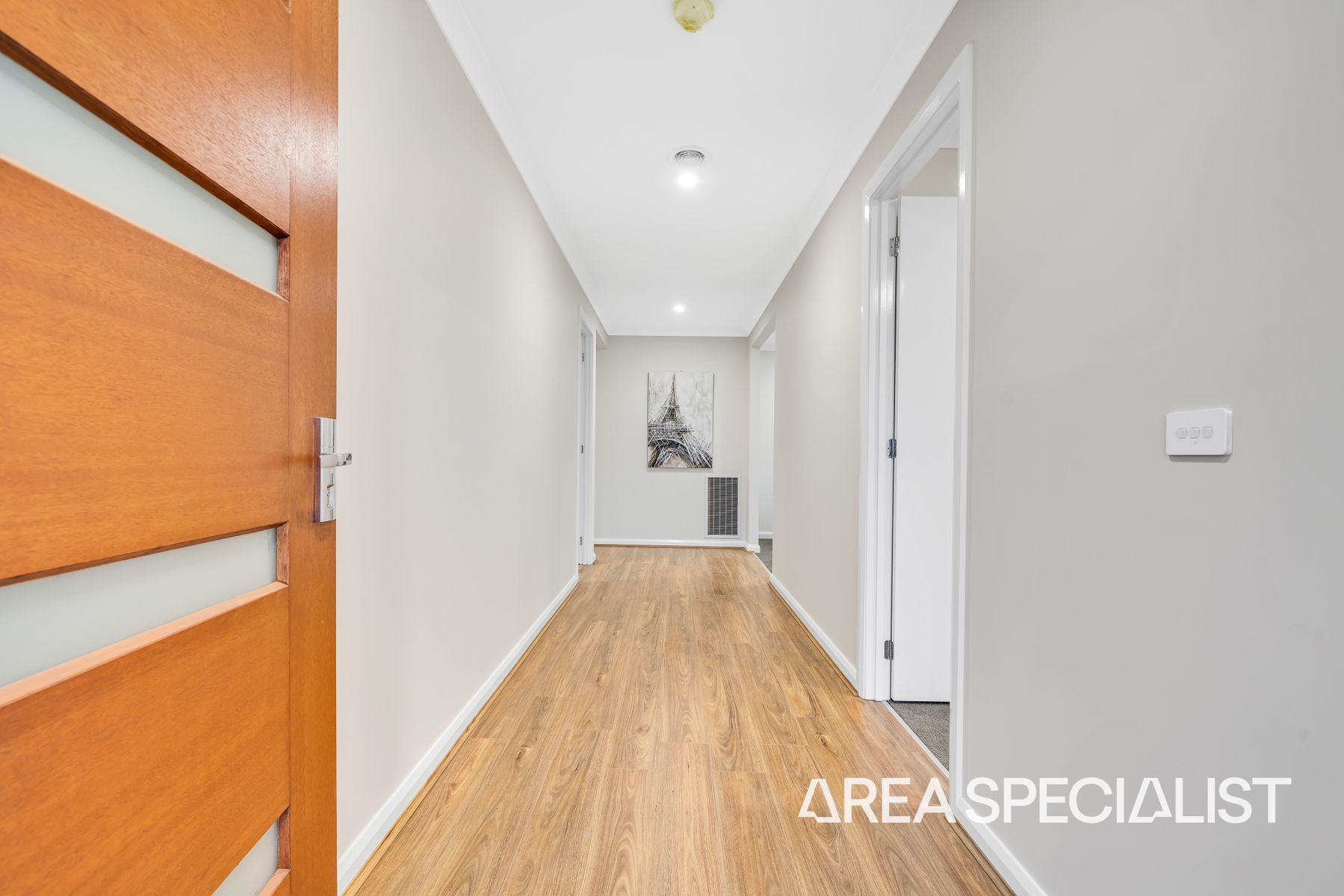 16 Cook Road, Melton South, VIC 3338, Melton South - Thumbnail 4