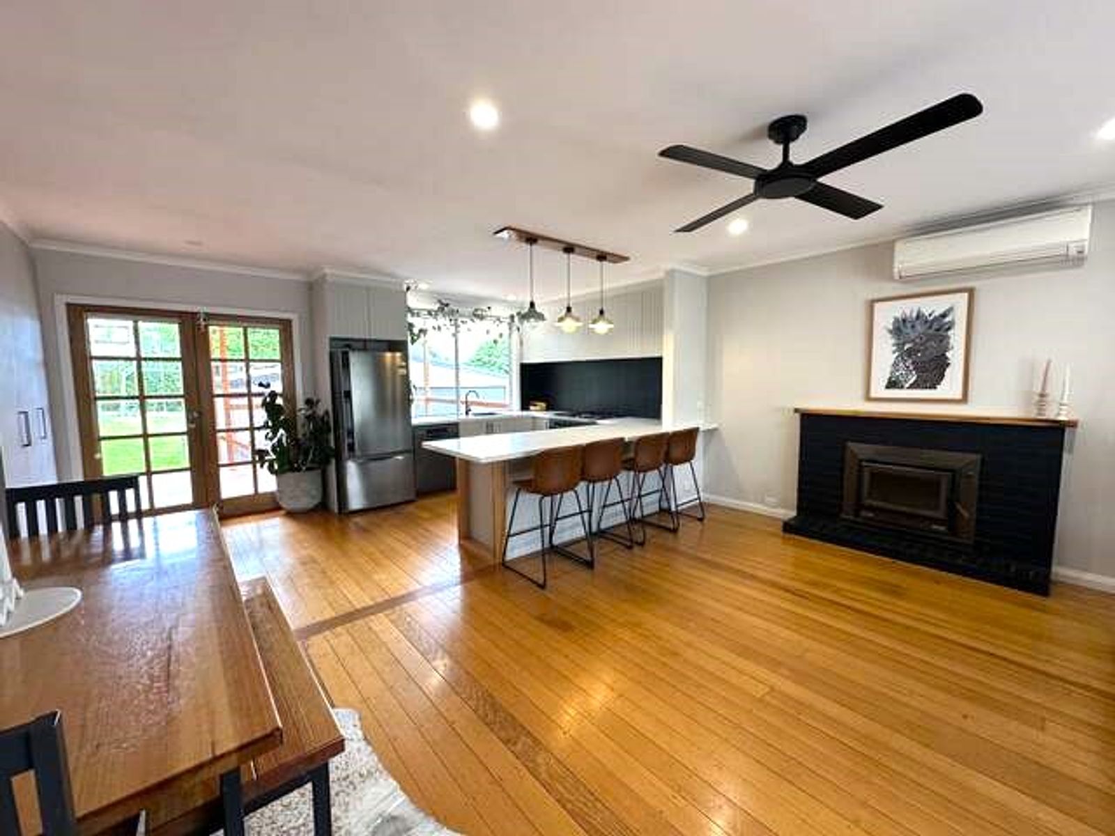 10 HENSHALL STREET, Warragul VIC 3820, Warragul - Thumbnail 5