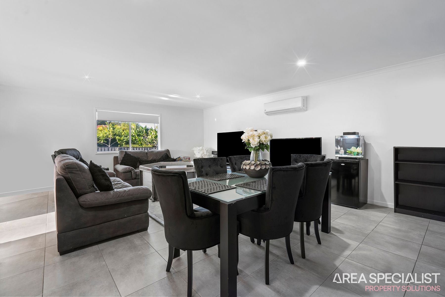 64 Christina Drive, Coomera Waters, QLD 4209, Coomera Waters - Thumbnail 6