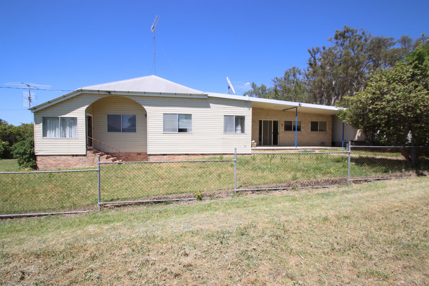31 Phelhampton Crescent, Jennings NSW 4383, Jennings - Thumbnail 3