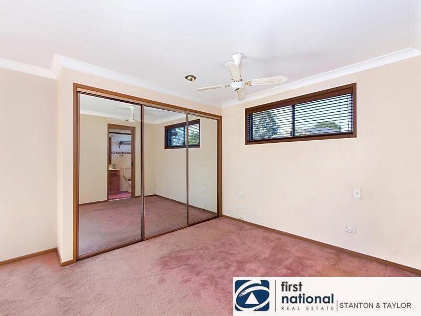 3 Easterbrook Place, South Penrith - Thumbnail 2