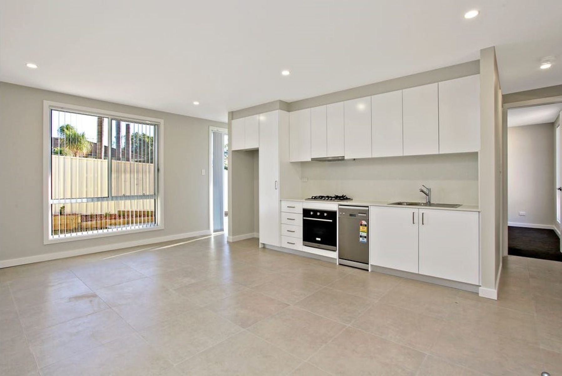 17A Gallop Grove, Lalor Park NSW 2147, Lalor Park - Thumbnail 2
