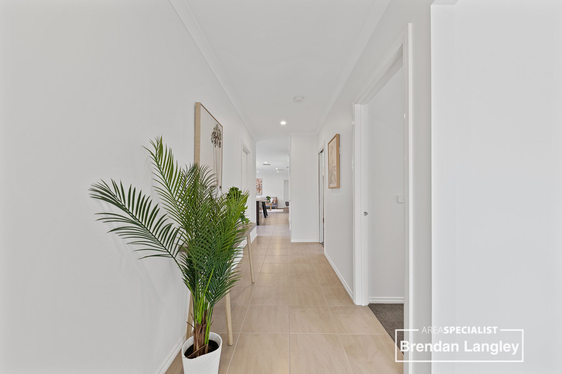 6 Goodison Road, Clyde North, VIC 3978, Clyde North - Thumbnail 8