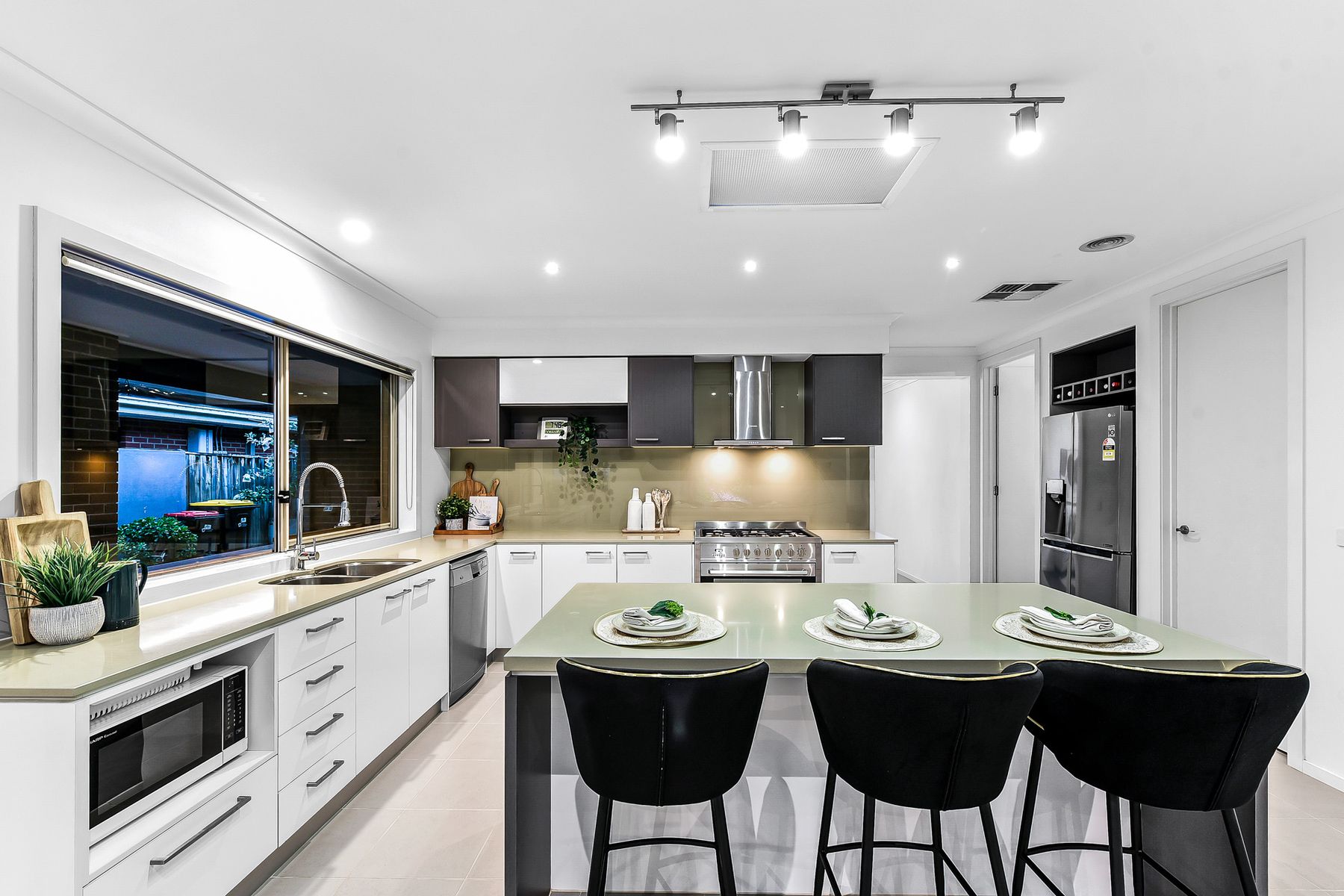 40 Clarendon Drive, Keysborough, VIC 3173, Keysborough - Thumbnail 8