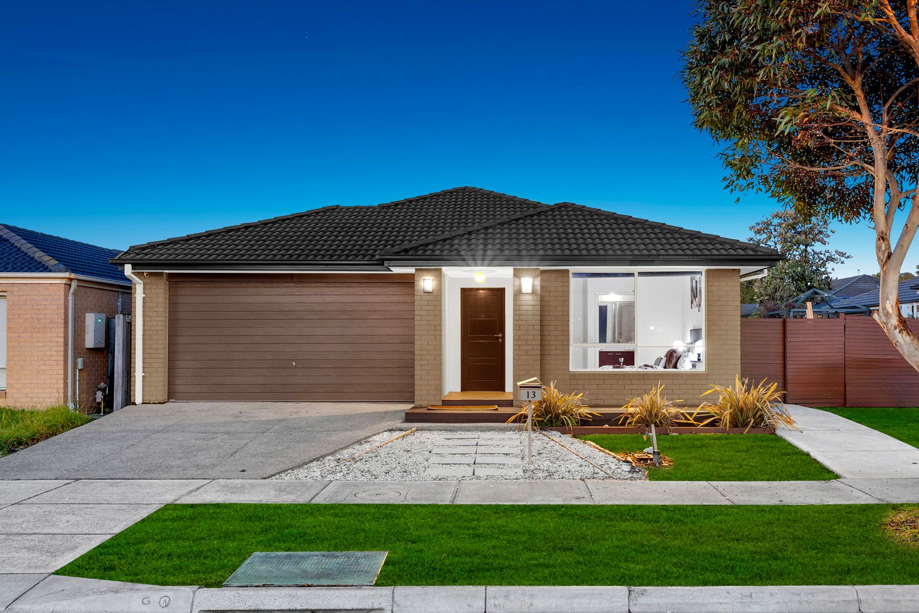 13 Valencia Circuit, Cranbourne, VIC 3977, Cranbourne - Thumbnail 2