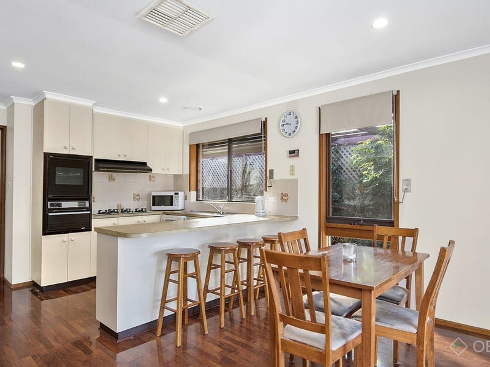 21 Peebles Street, Endeavour Hills, VIC 3802, Endeavour Hills - Thumbnail 2