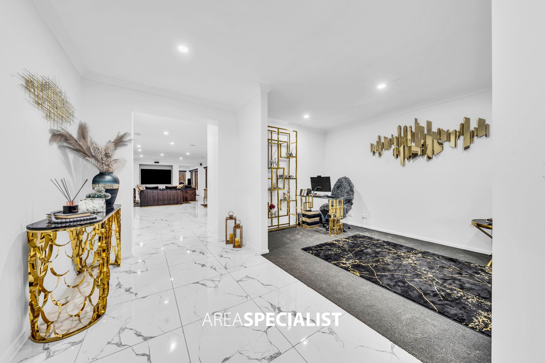10 Baddeley Circuit, Cranbourne North, VIC 3977, Cranbourne North - Thumbnail 2