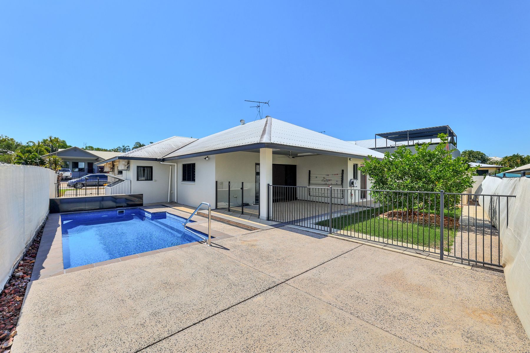 19 Catt Crescent, Farrar NT 0830, Farrar - Thumbnail 2