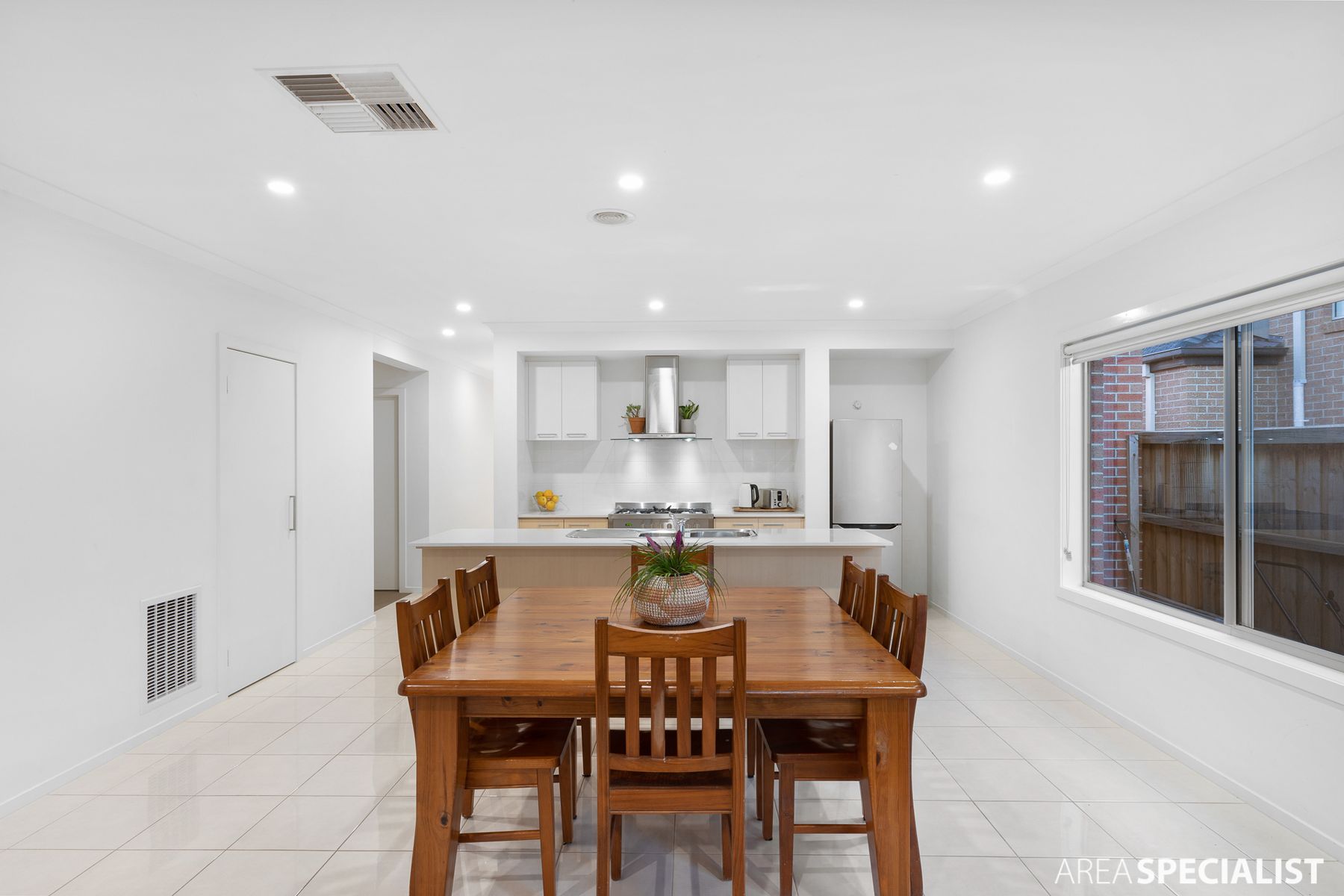 45 Baycrest Drive, Point Cook, VIC 3030, Point Cook - Thumbnail 8