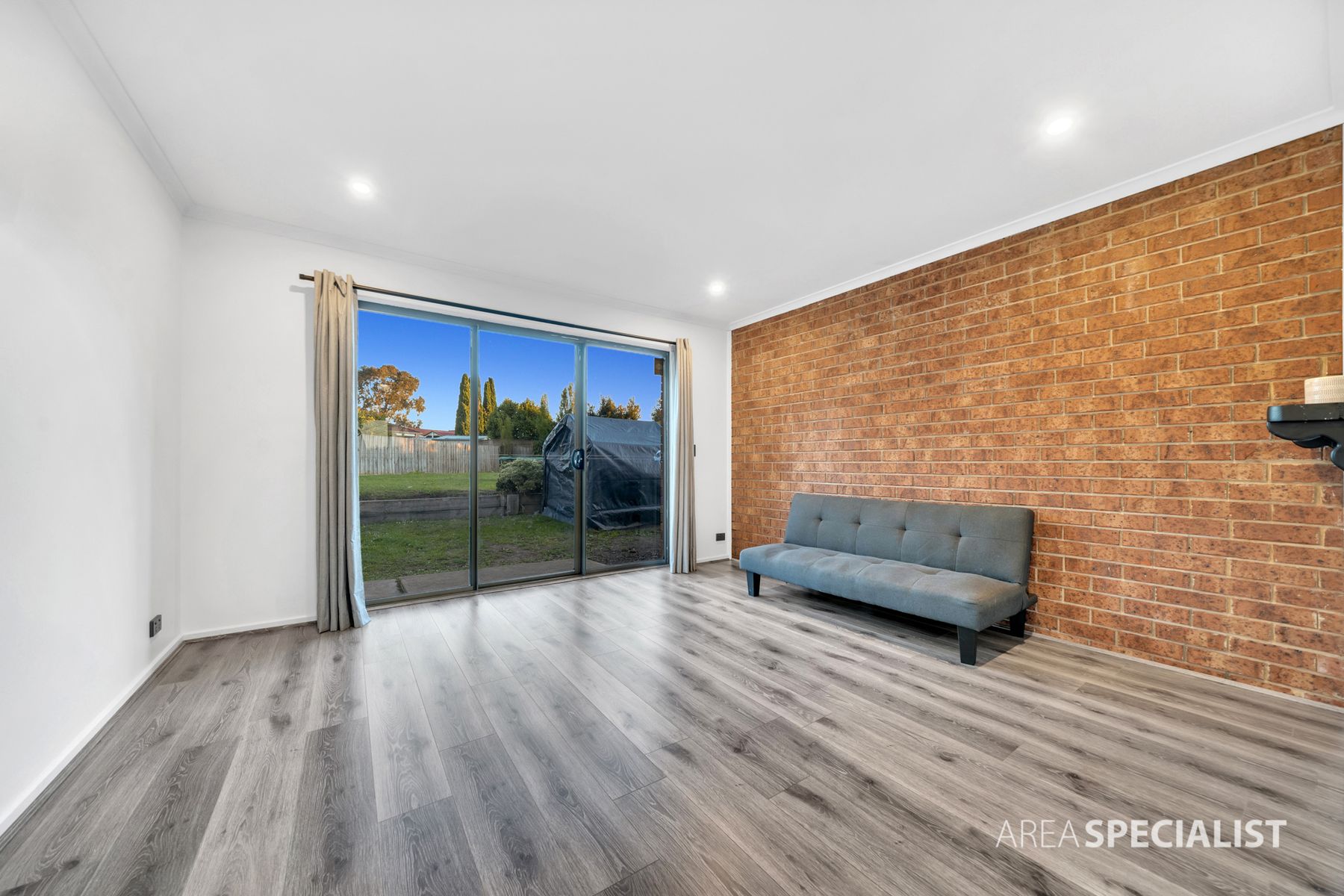 14 Manisa Place, Cranbourne West, VIC 3977, Cranbourne West - Thumbnail 6