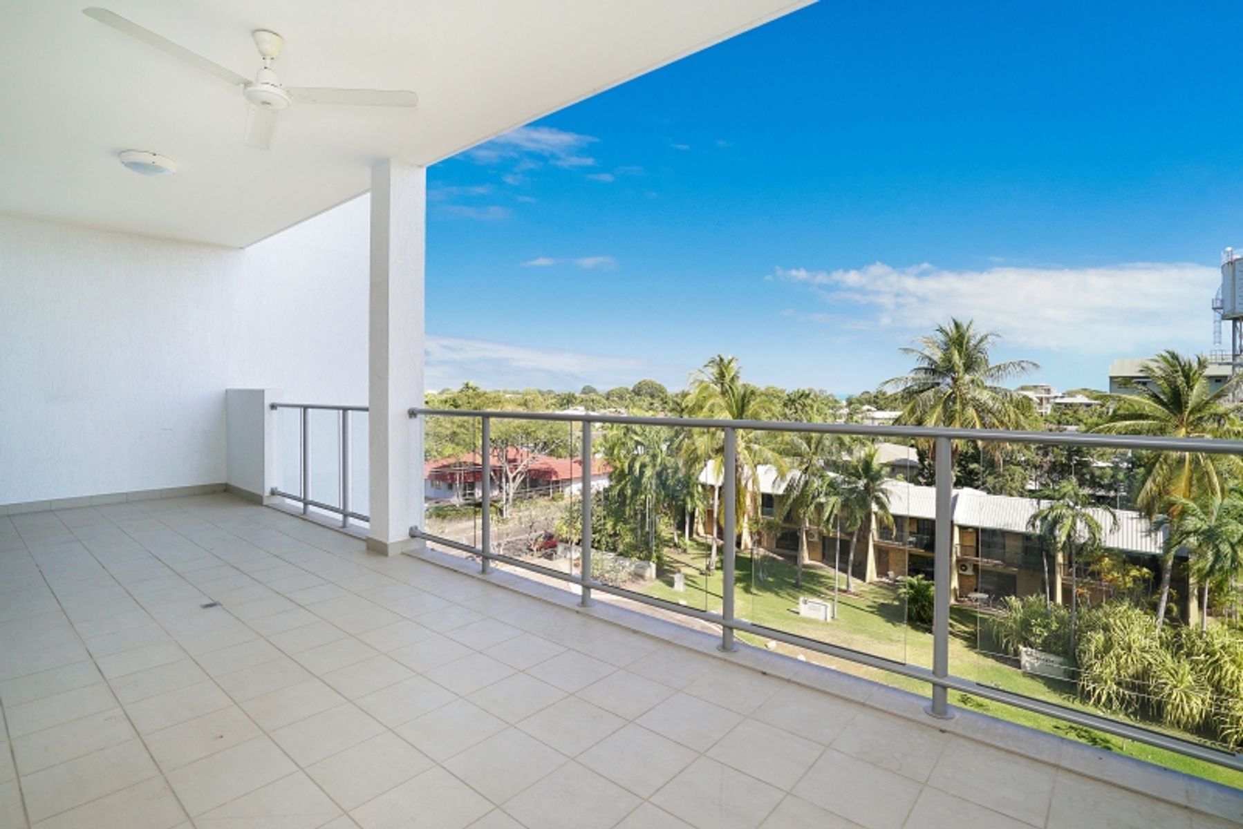 18/3 Packard Place, Darwin City NT 0800, Darwin City - Thumbnail 2