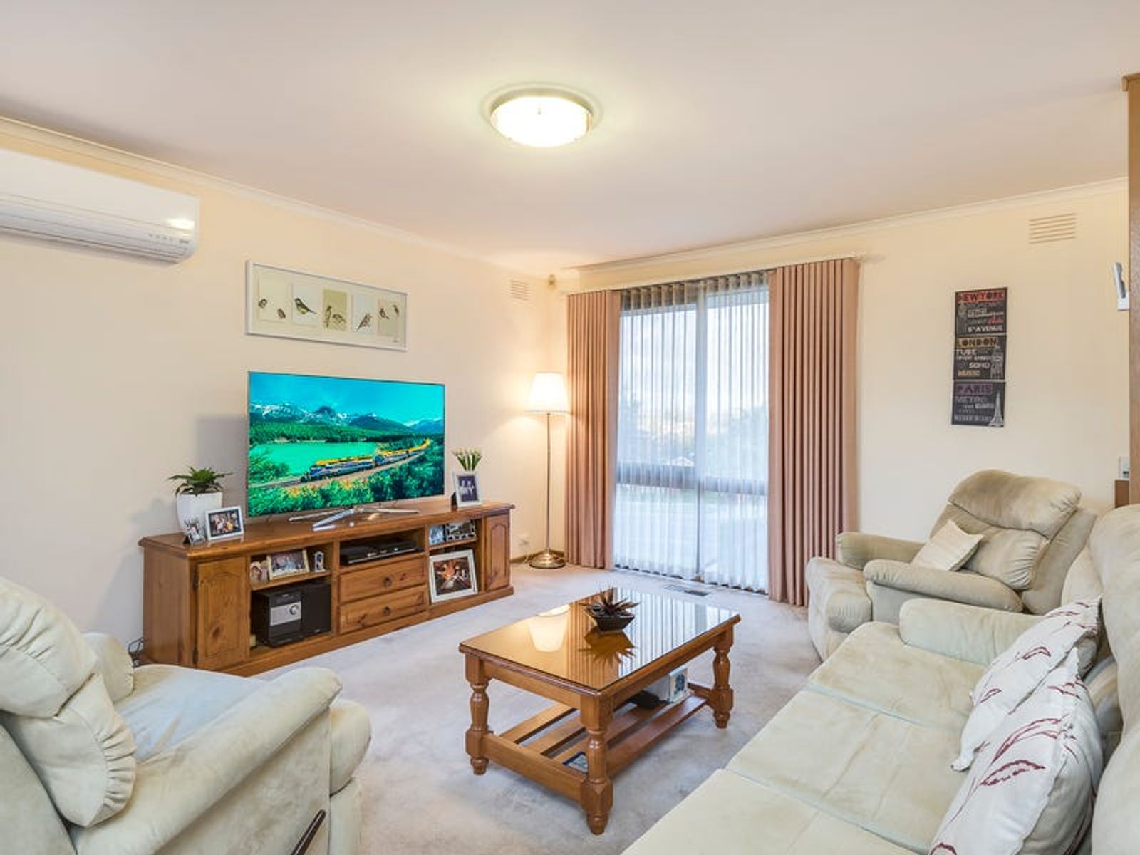 83 John Fawkner Drive, Endeavour Hills, VIC 3802, Endeavour Hills - Thumbnail 2