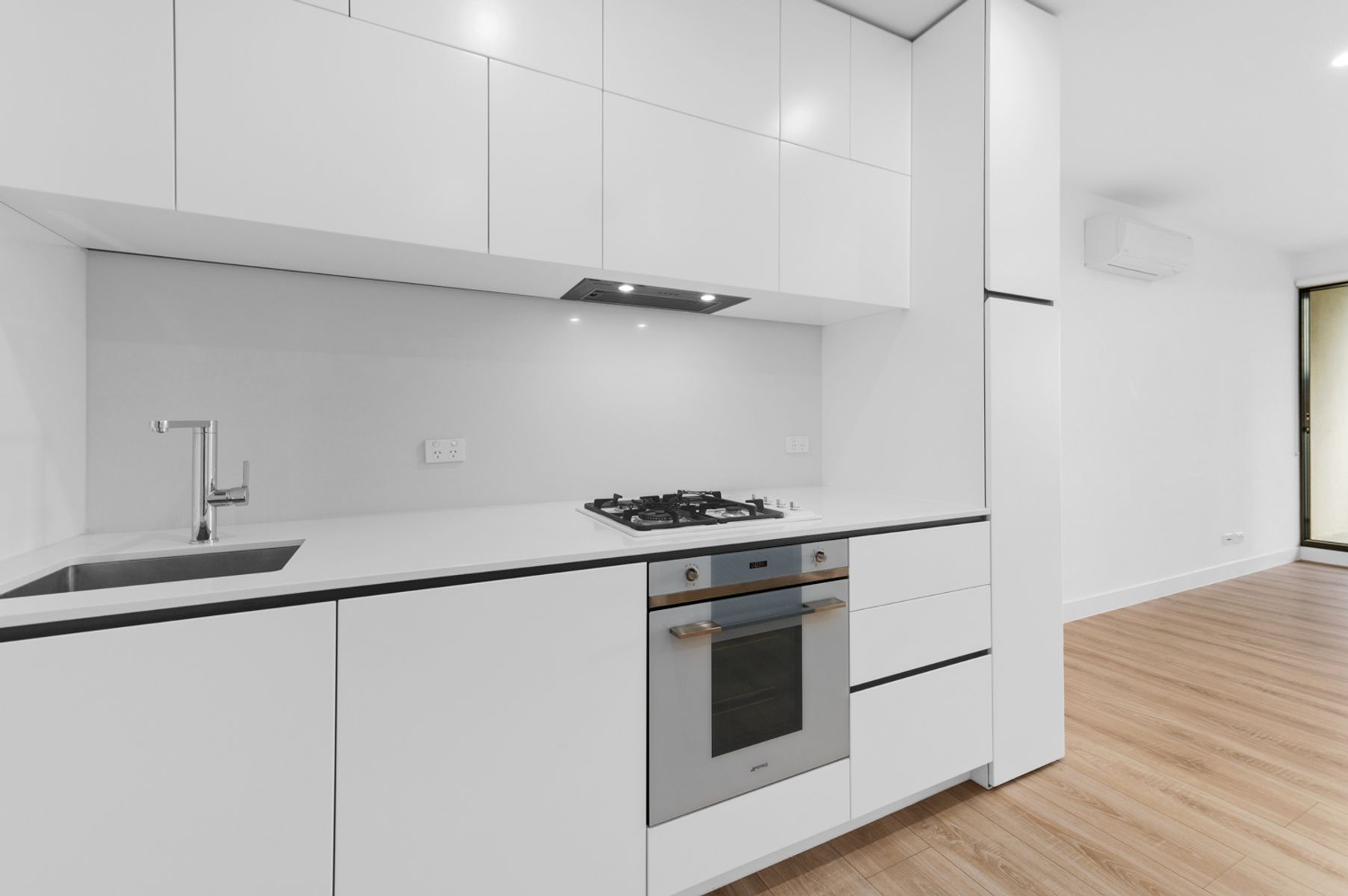 211/2 Elland Avenue, Box Hill, VIC 3128, Box Hill - Thumbnail 7