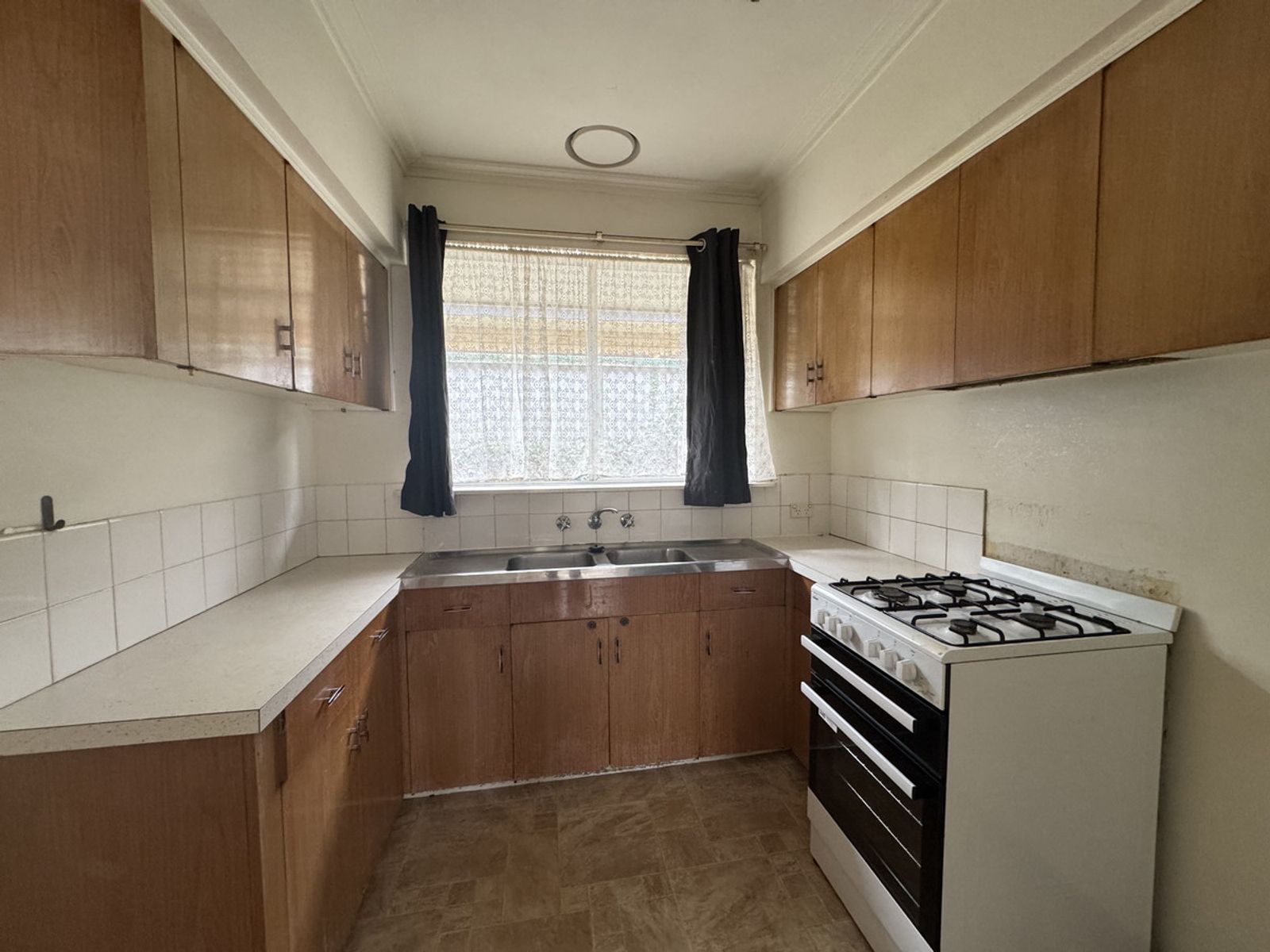 1/3-5 Garden Grove, Traralgon VIC 3844, Traralgon - Thumbnail 2