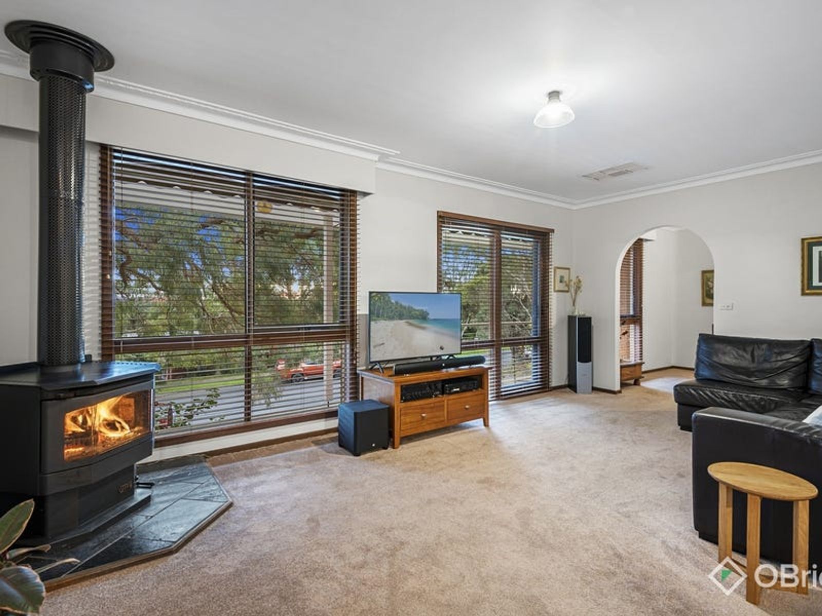 4 Maculosa Court, Endeavour Hills, VIC 3802, Endeavour Hills - Thumbnail 4