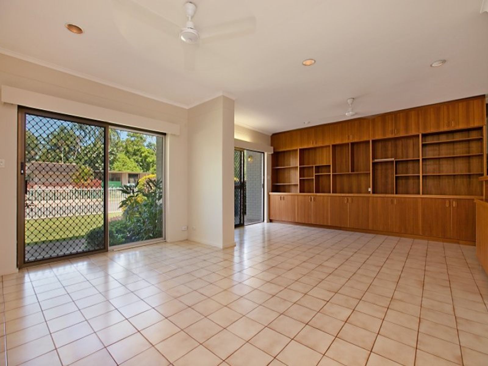 73 Gsell Street, Wanguri NT 0810, Wanguri - Thumbnail 2