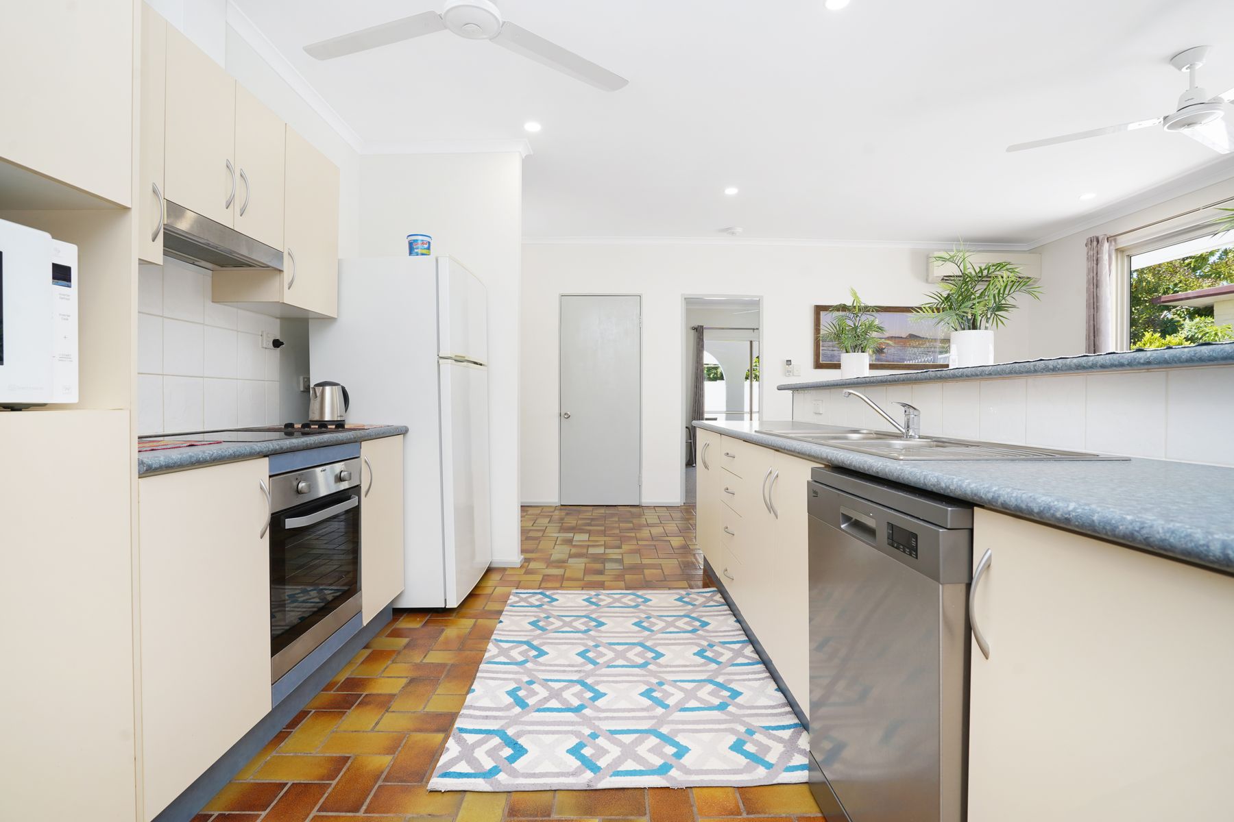 2 Clematis Street, Nightcliff NT 0810, Nightcliff - Thumbnail 8
