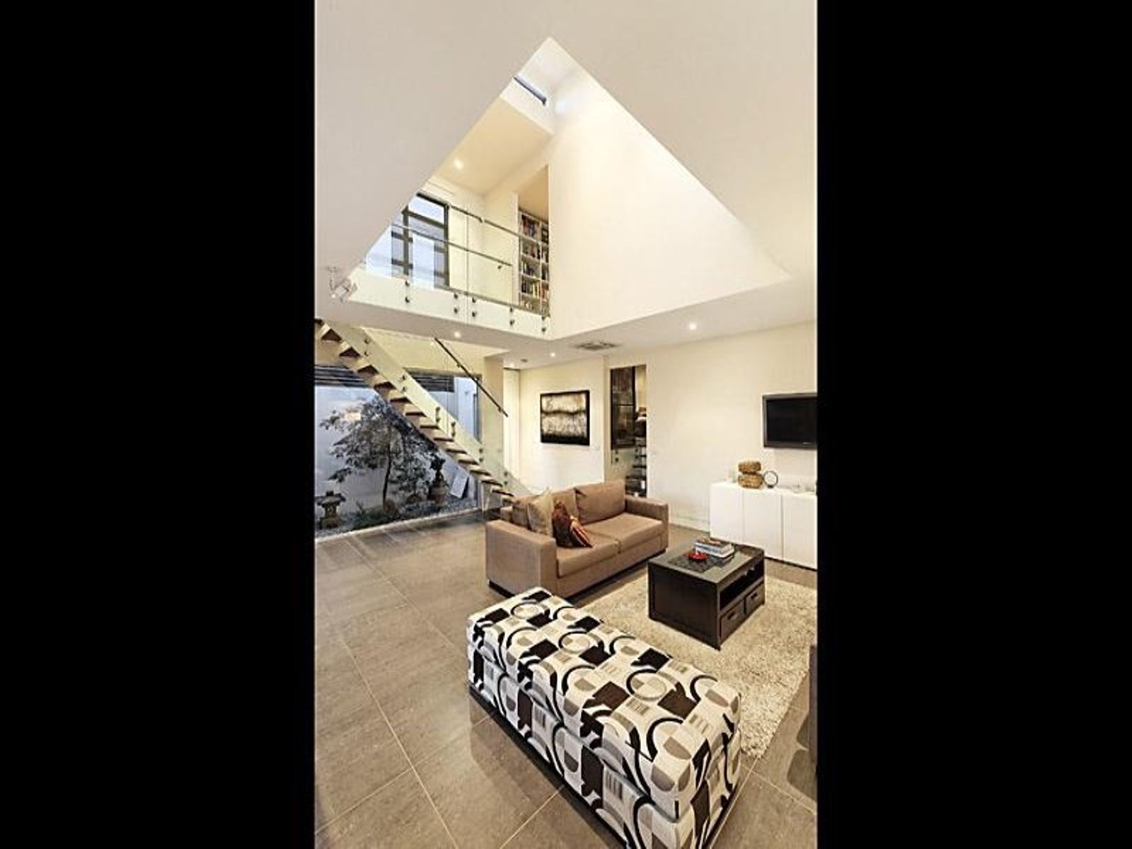 24 Bayswater Road, Kensington - Thumbnail 6