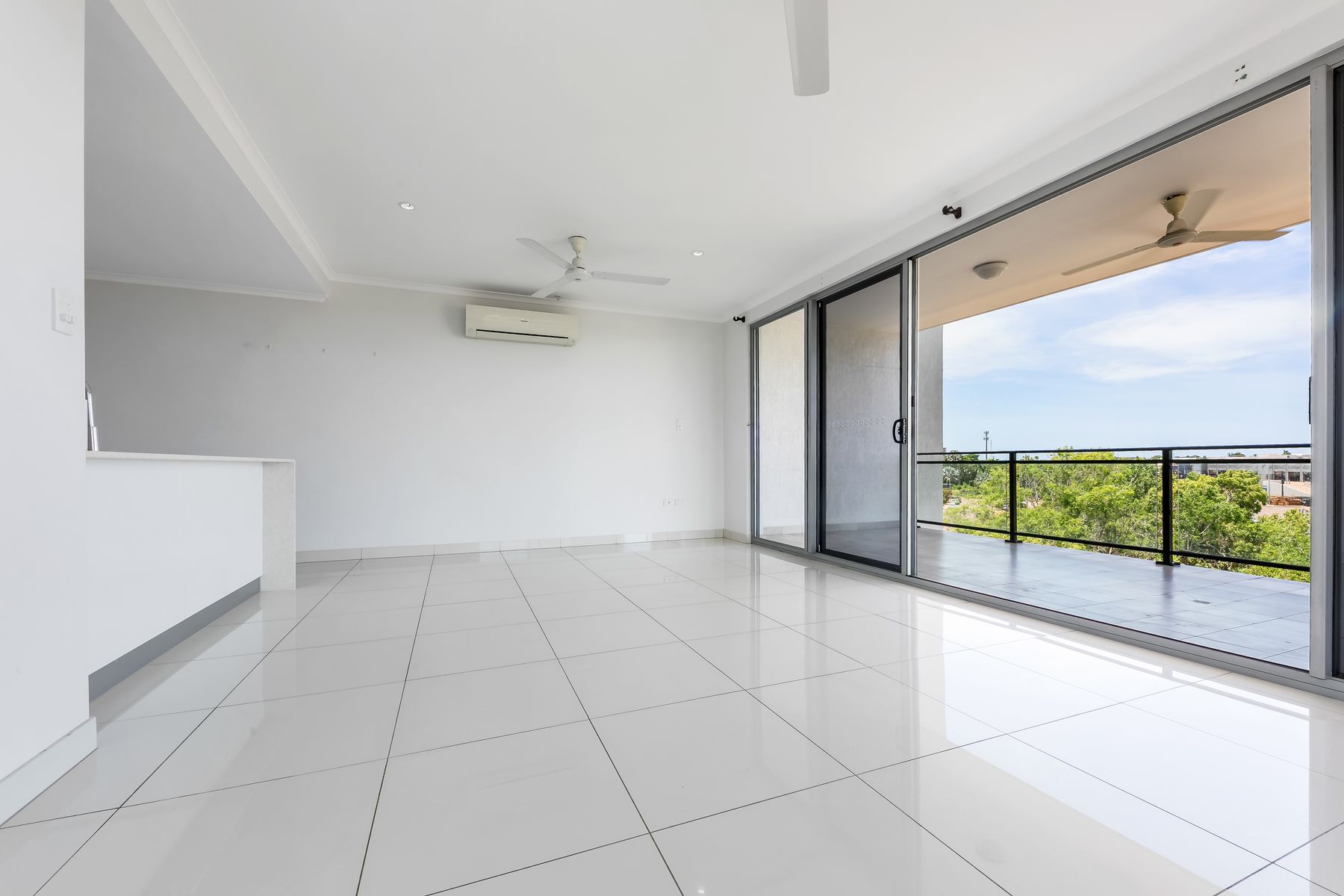 401/6 Finniss Street, Darwin City NT 0800, Darwin City - Thumbnail 5