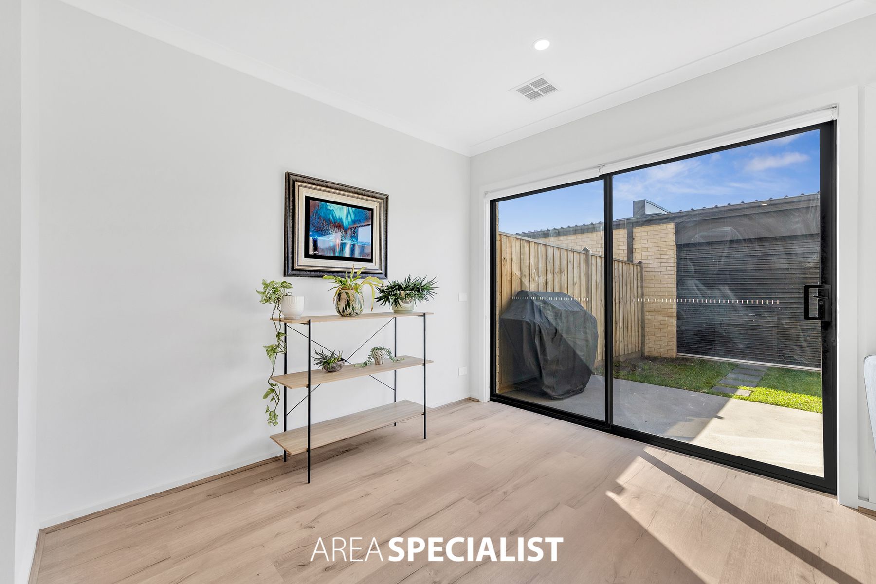 6 Gaolao Walk, Clyde North, VIC 3978, Clyde North - Thumbnail 8