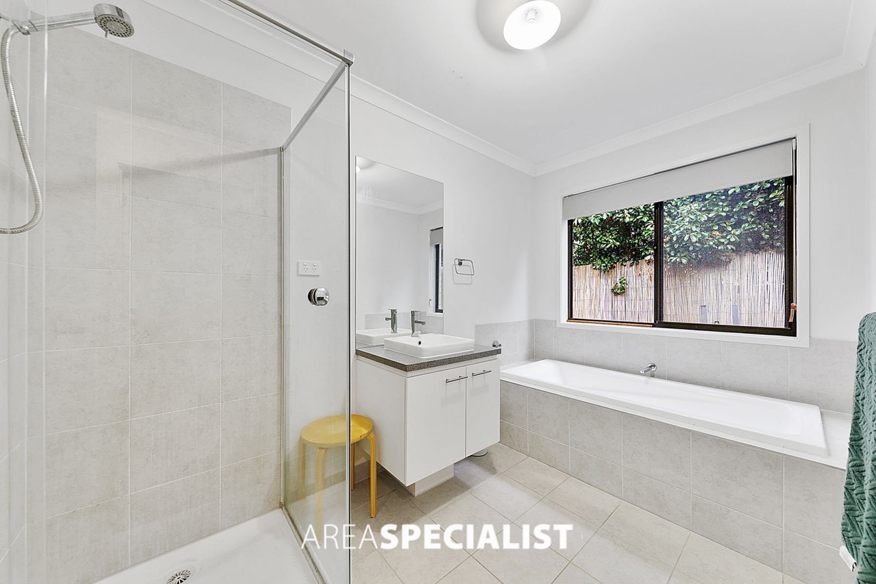 2 Allan Close, Pakenham, VIC 3810, Pakenham - Thumbnail 6