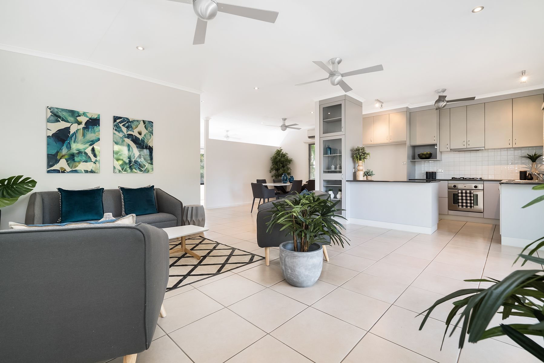2/10 Gardens Hill Crescent, The Gardens NT 0820, The Gardens - Thumbnail 2