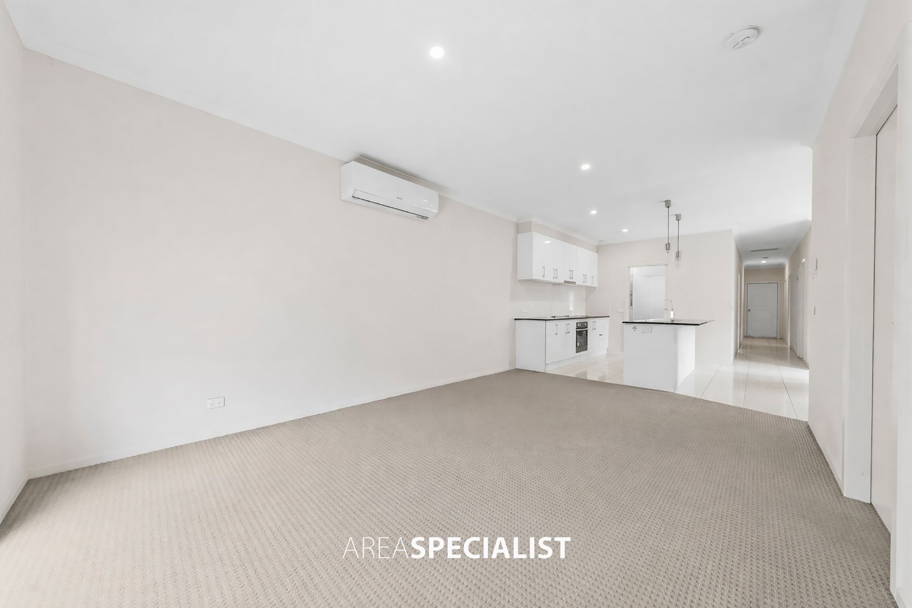 44 Moroak Crescent, Clyde North, Clyde North - Thumbnail 8