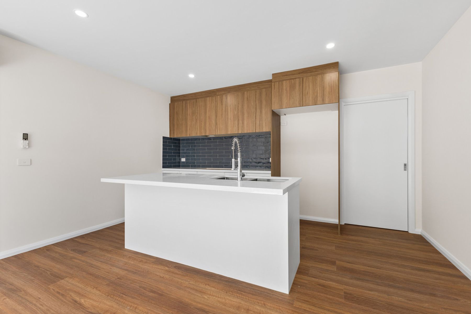 1/11 Hawker Street, Moe VIC 3825, Moe - Thumbnail 4